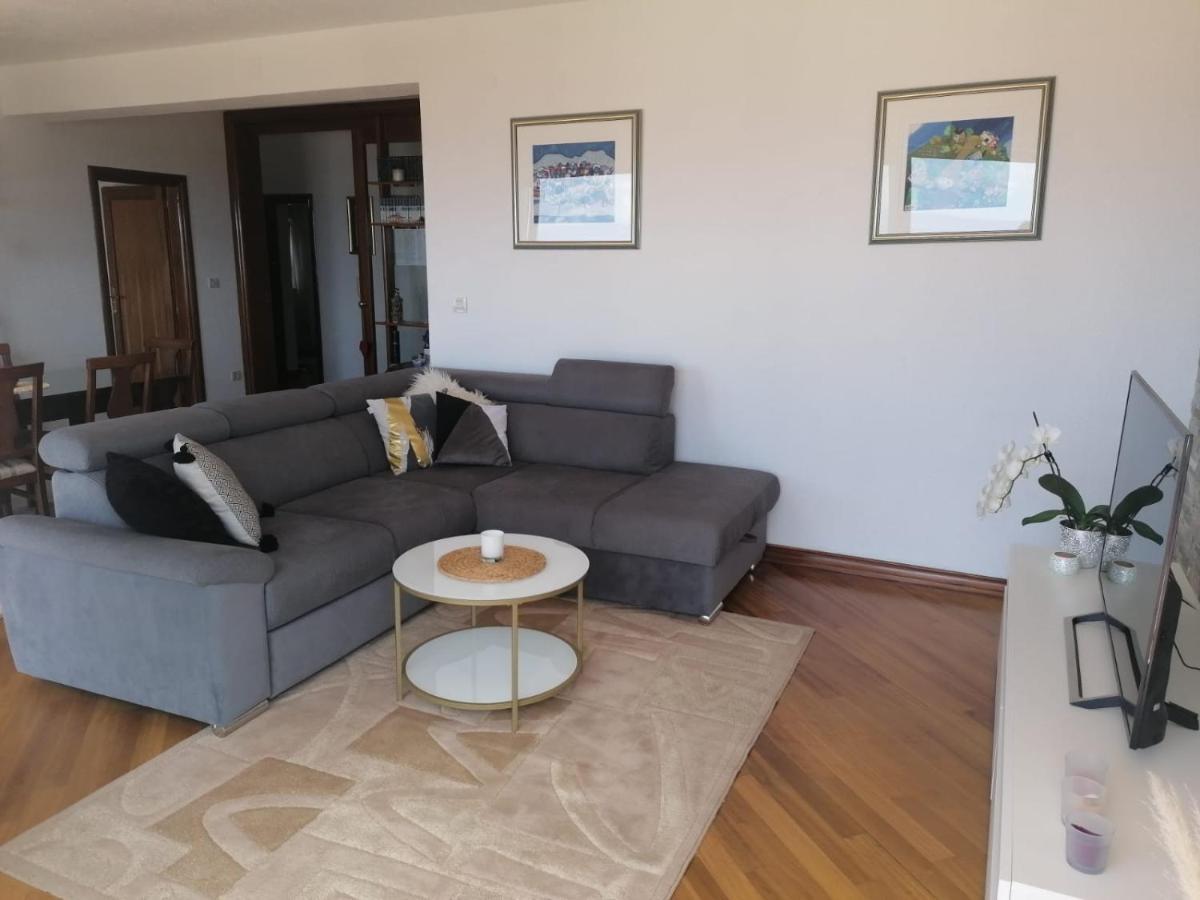 Apartman Niki Makarska Esterno foto